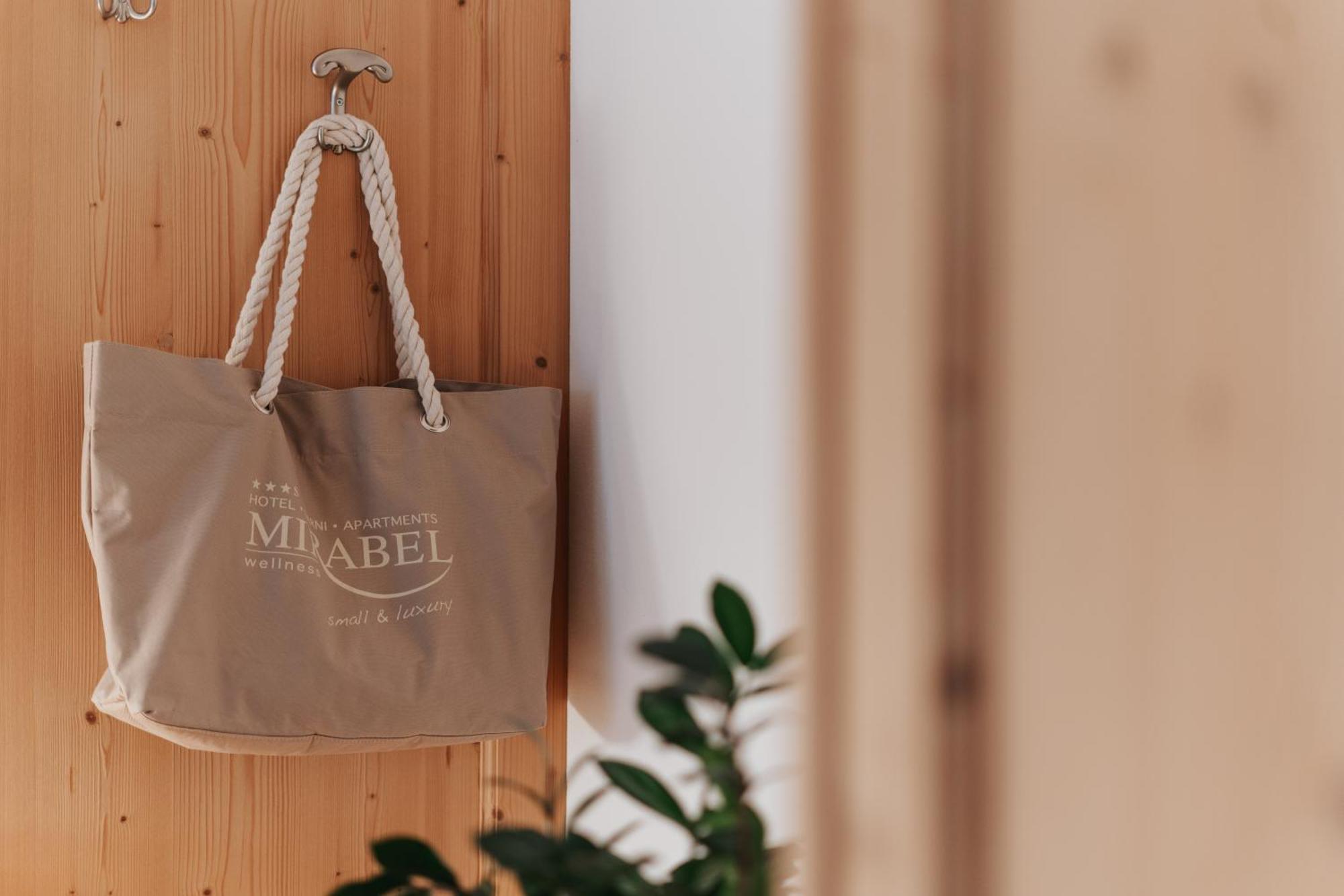 B&B Hotel Mirabel Ортізеї Екстер'єр фото